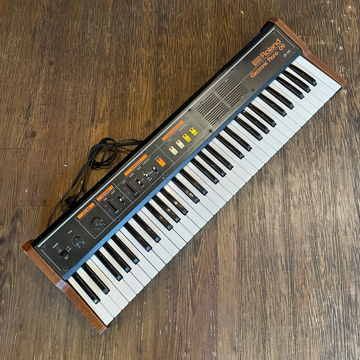 Roland EP-09 61鍵 電子ピアノ f470_1_4100x.jpg?v=1684829970