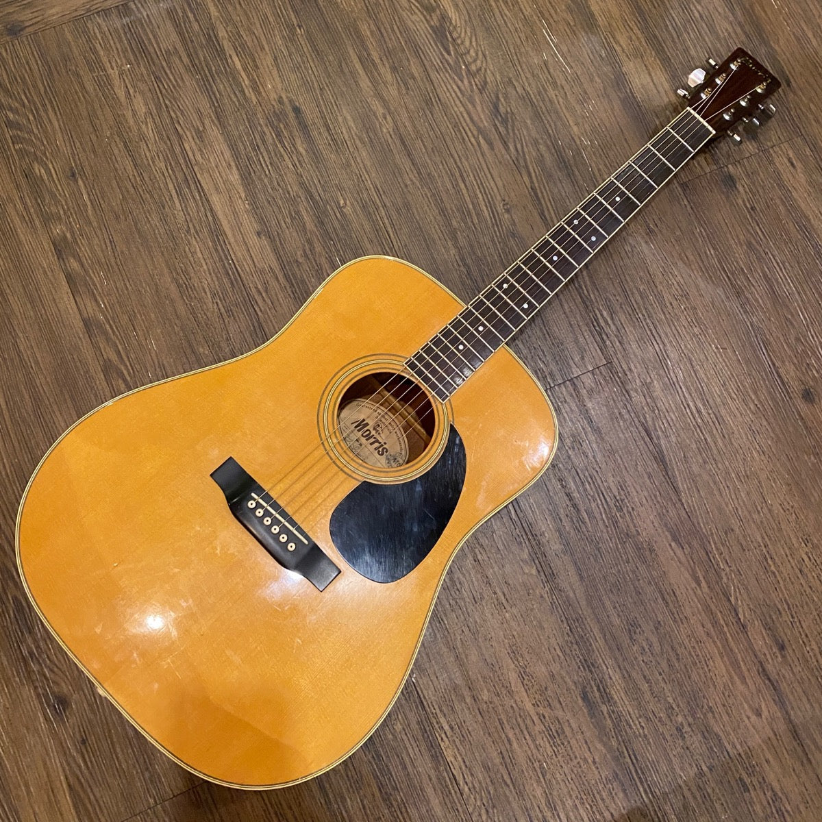 Acoustic Guitars – GrunSound