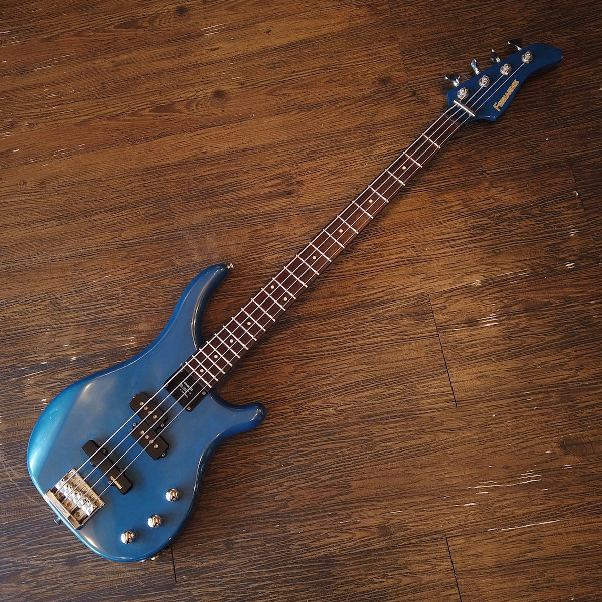Fernandes FRB-45 Electric Bass medium scale -GrunSound-b487-