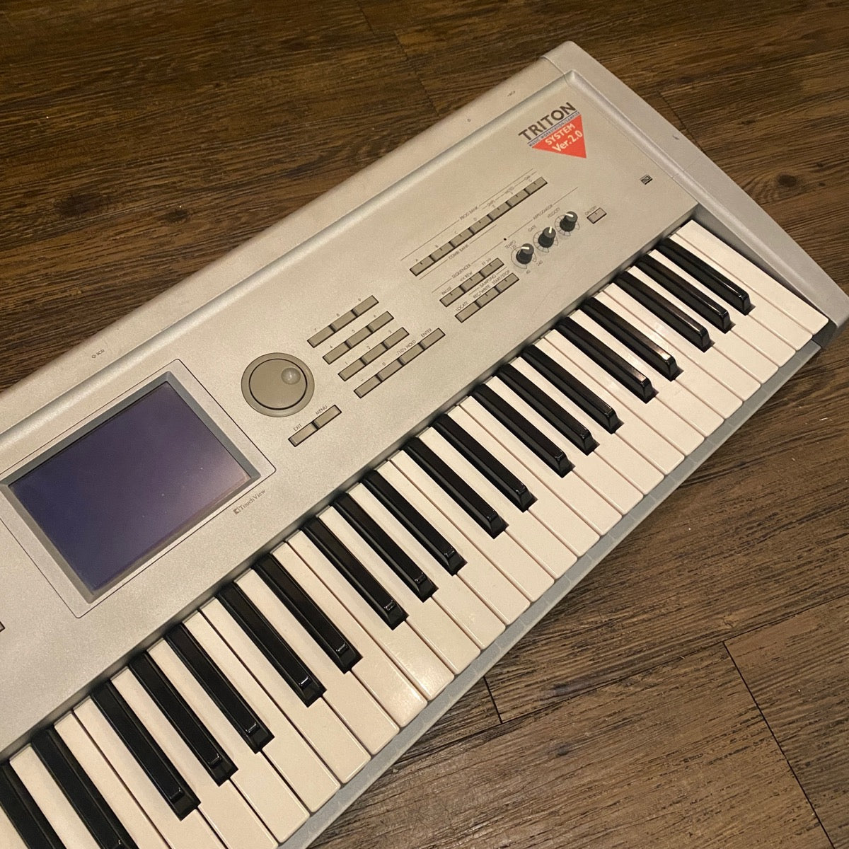 値下げ Korg TRITON 61鍵盤 Music Workstation-