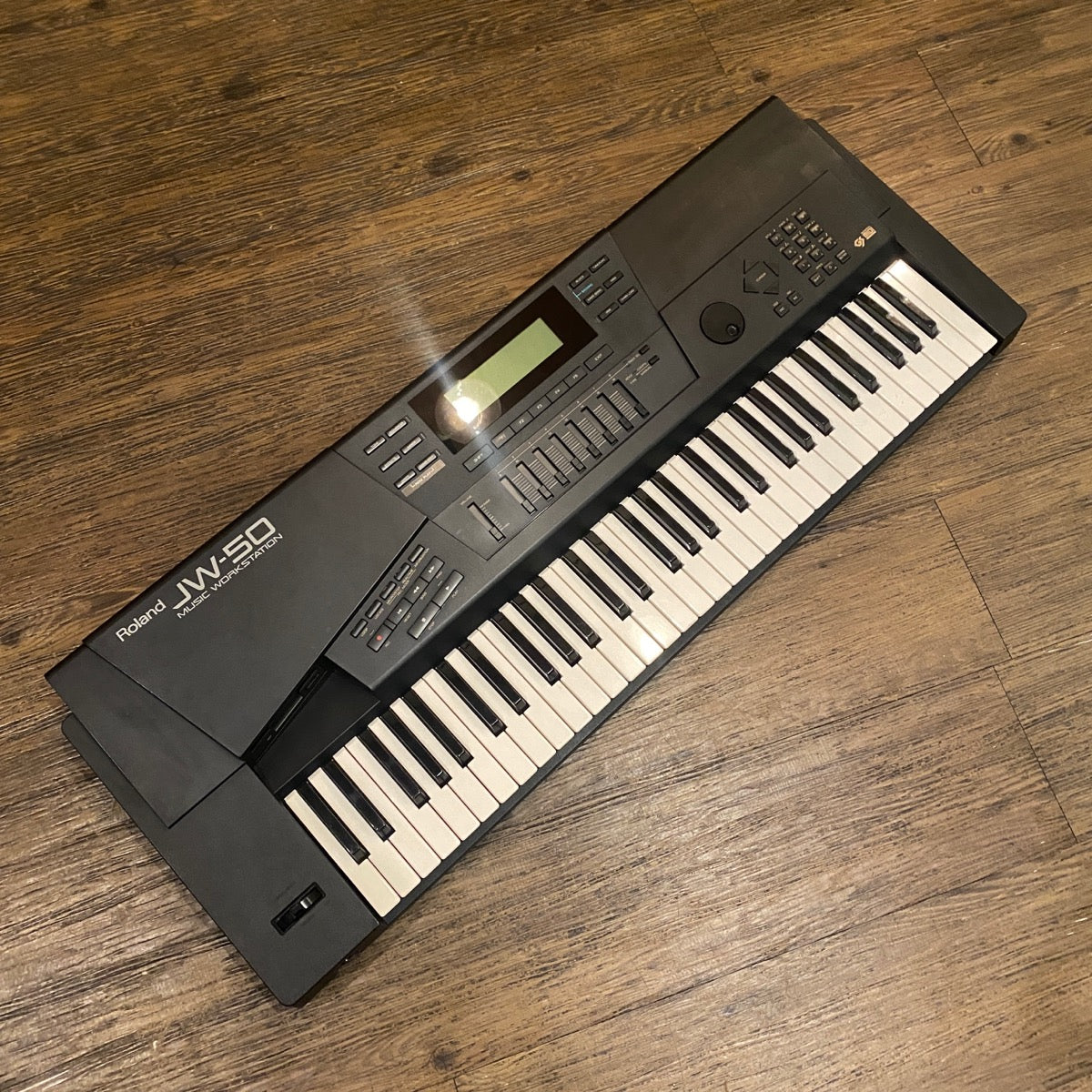 Roland JW-50 Keyboard synthesizer 61-key -GrunSound-w956-